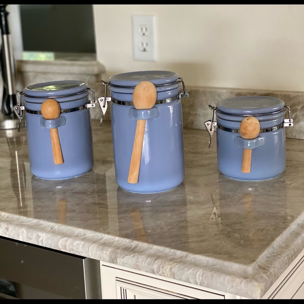 Set of three vintage gibson canisters in purple color